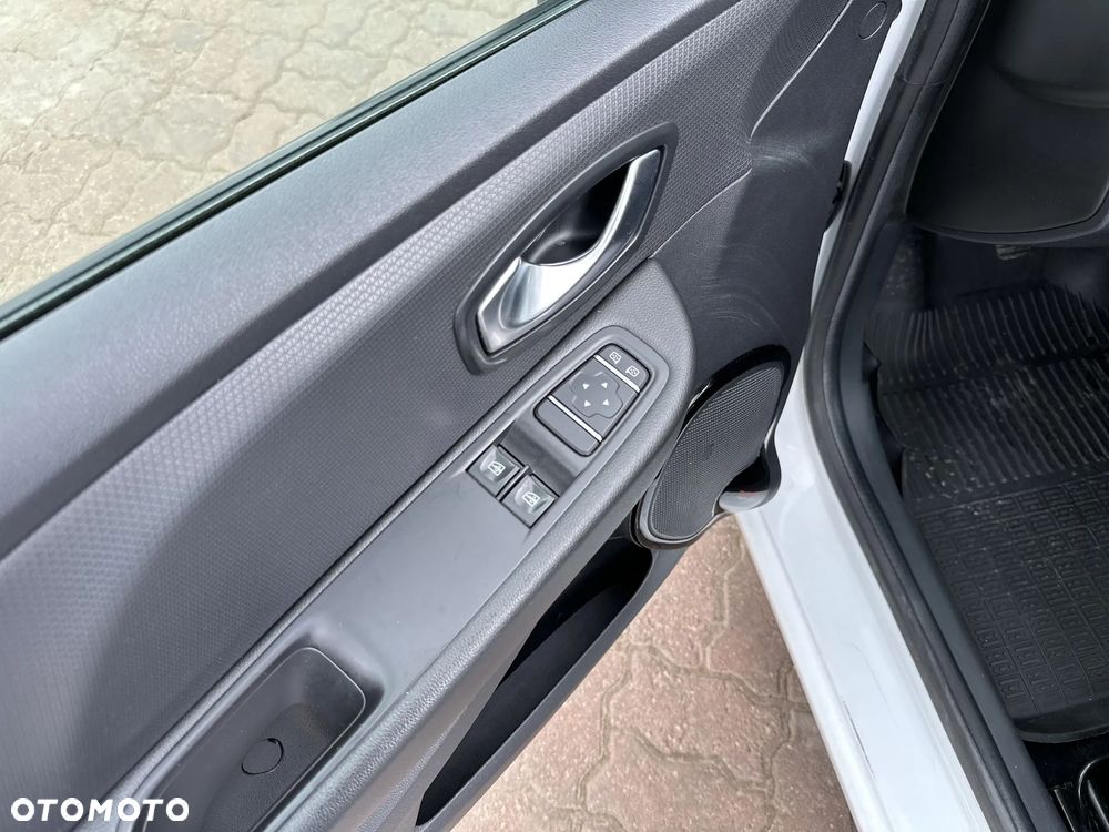 Renault Clio 0.9 Energy TCe Zen - 11
