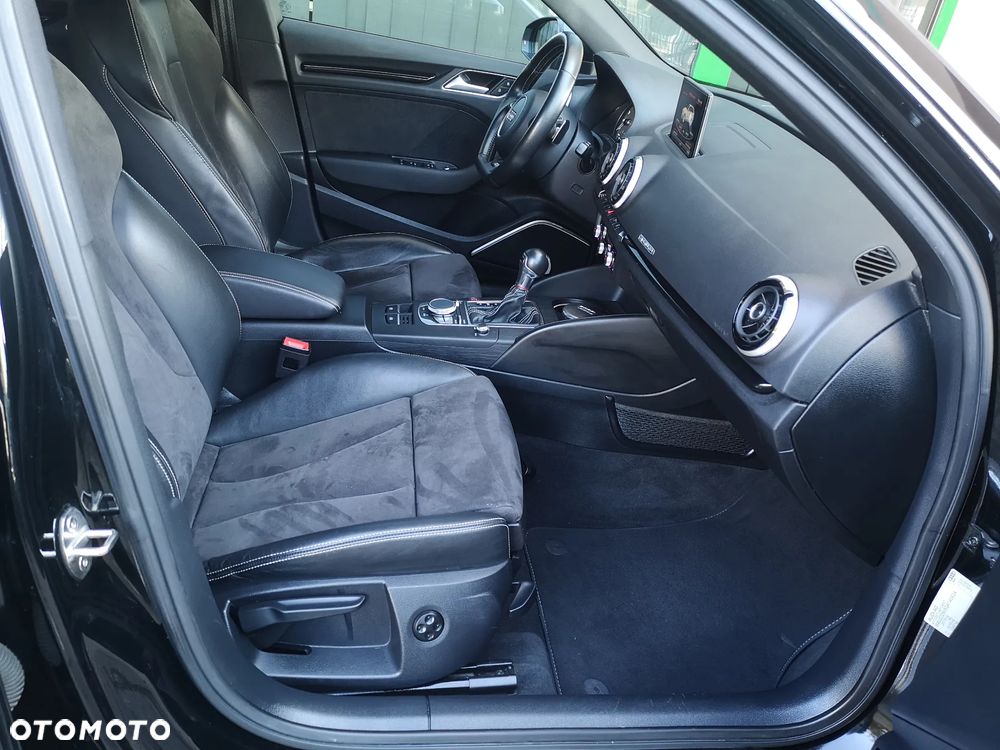Audi S3 2.0 TFSI Quattro S tronic - 33