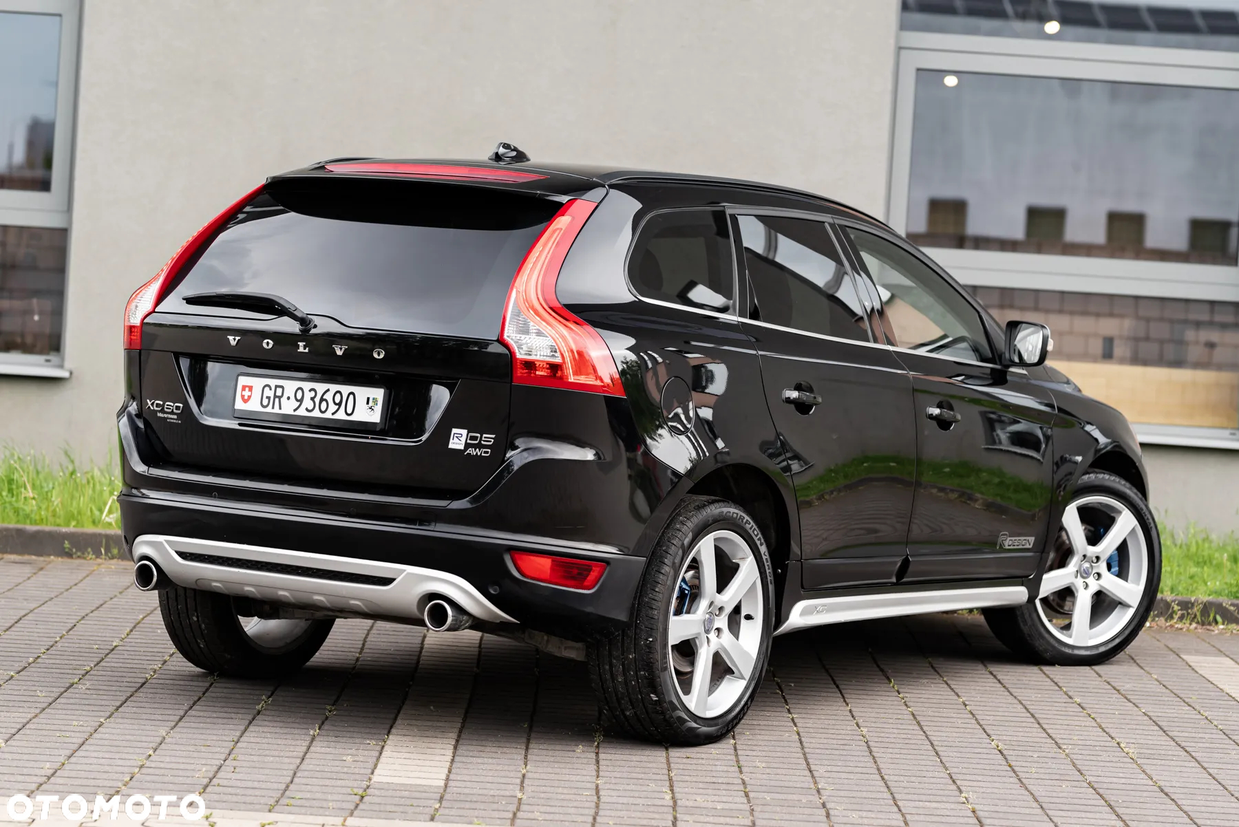Volvo XC 60 D5 AWD RDesign - 9