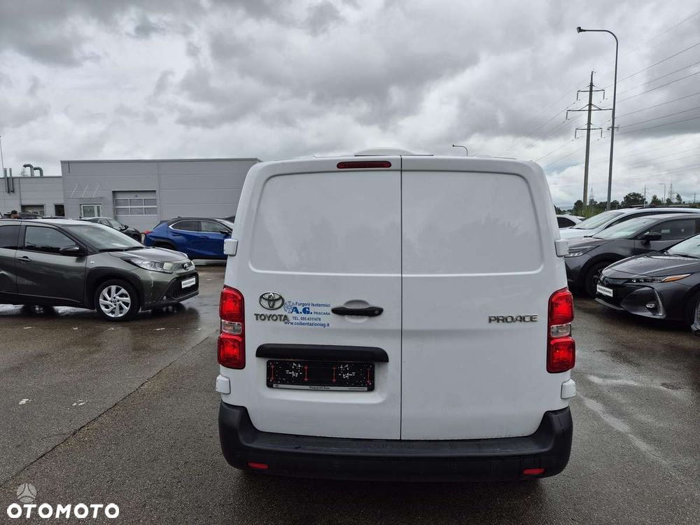 Toyota Proace - 9