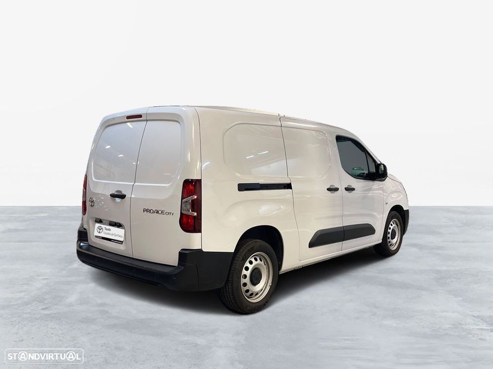 Toyota Proace - 16