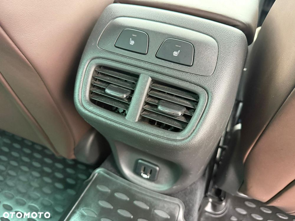 Opel Insignia 2.0 T 4x4 Innovation S&S - 29