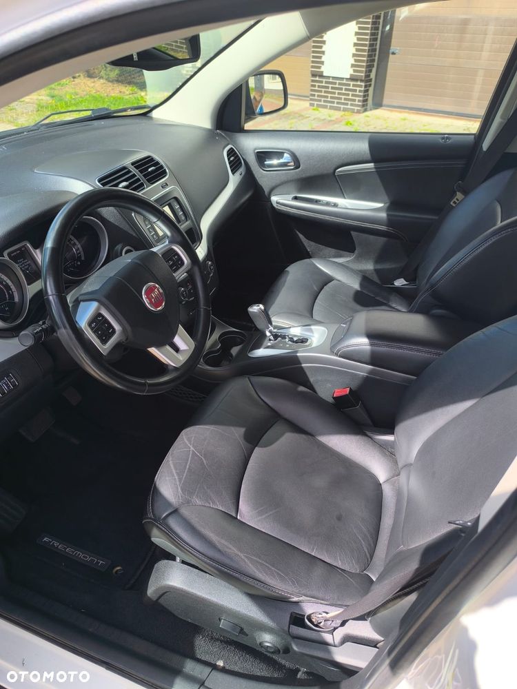 Fiat Freemont 3.6 V6 Lounge - 11