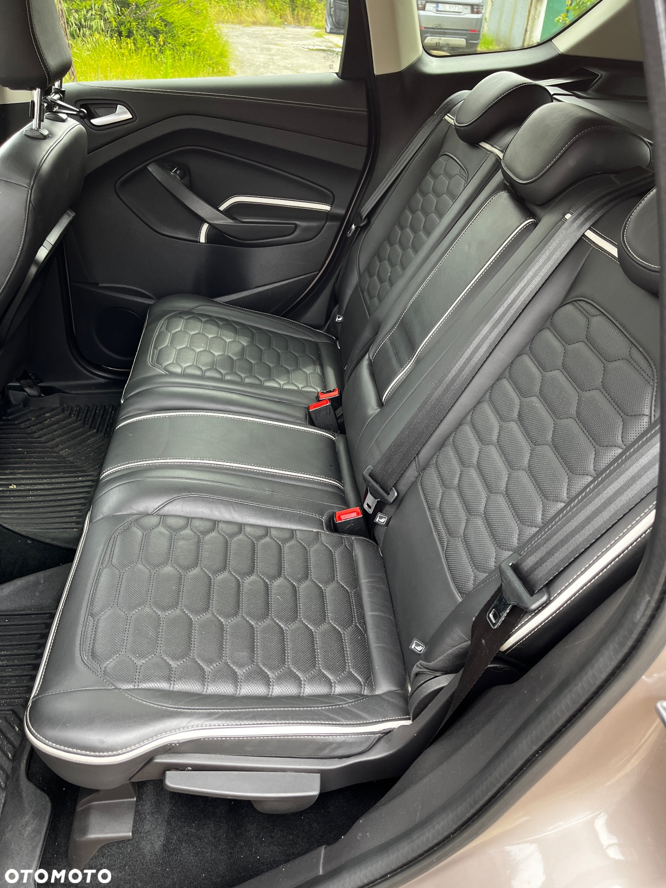 Ford Kuga Vignale 2.0 TDCi AWD - 8