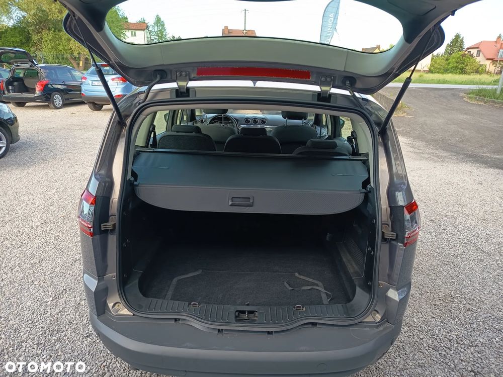 Ford S-Max 2.0 TDCi DPF Business Edition - 37