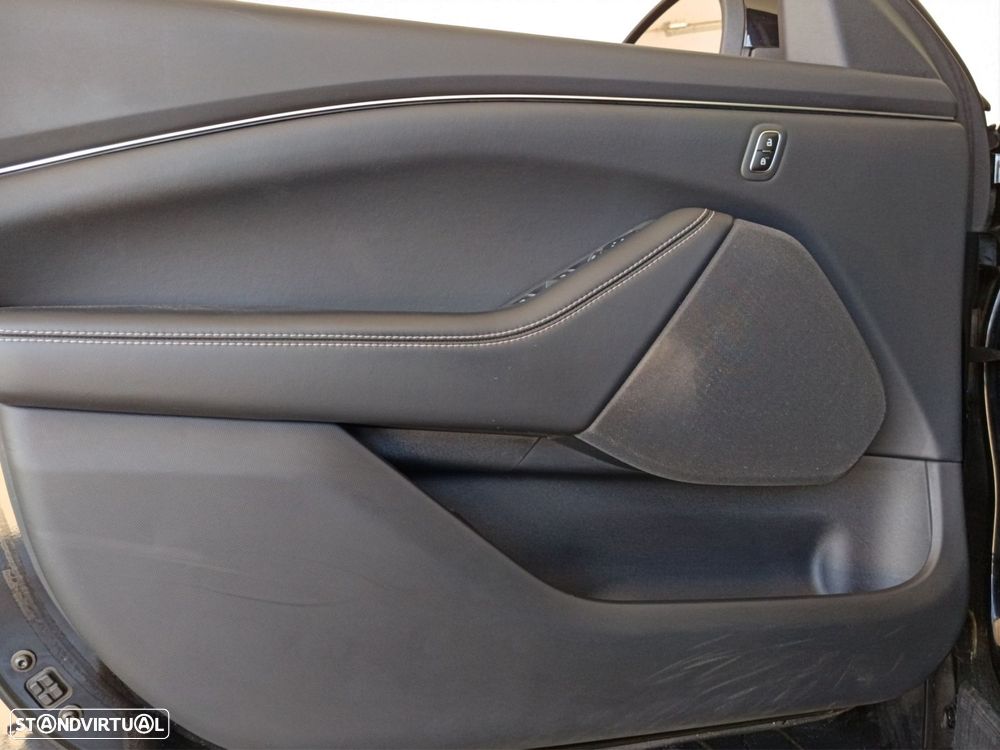 Ford Mustang Mach-E Standard - 45