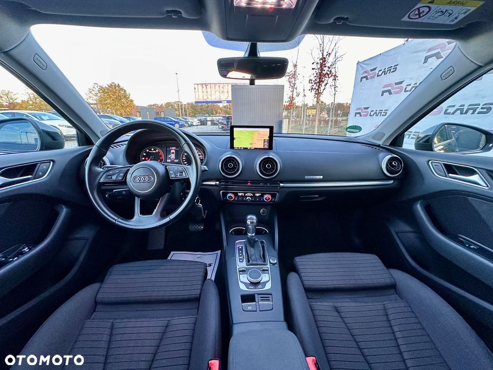 Audi A3 Sportback - 16