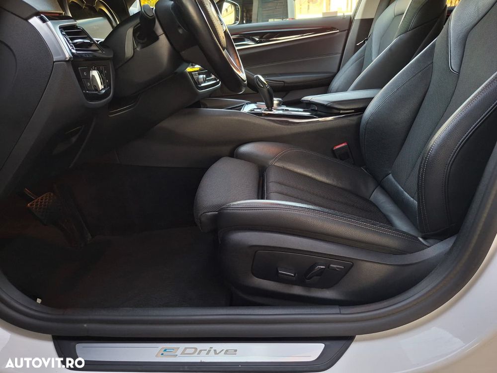 BMW Seria 5 - 25