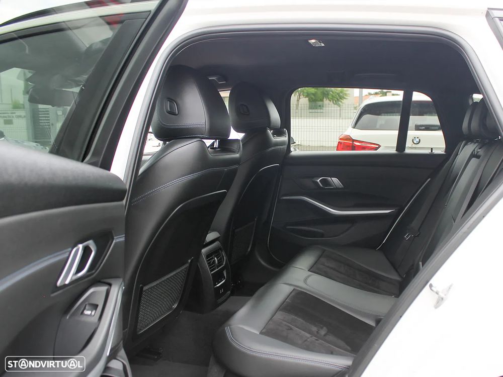 BMW 330 e Pack M Auto - 15