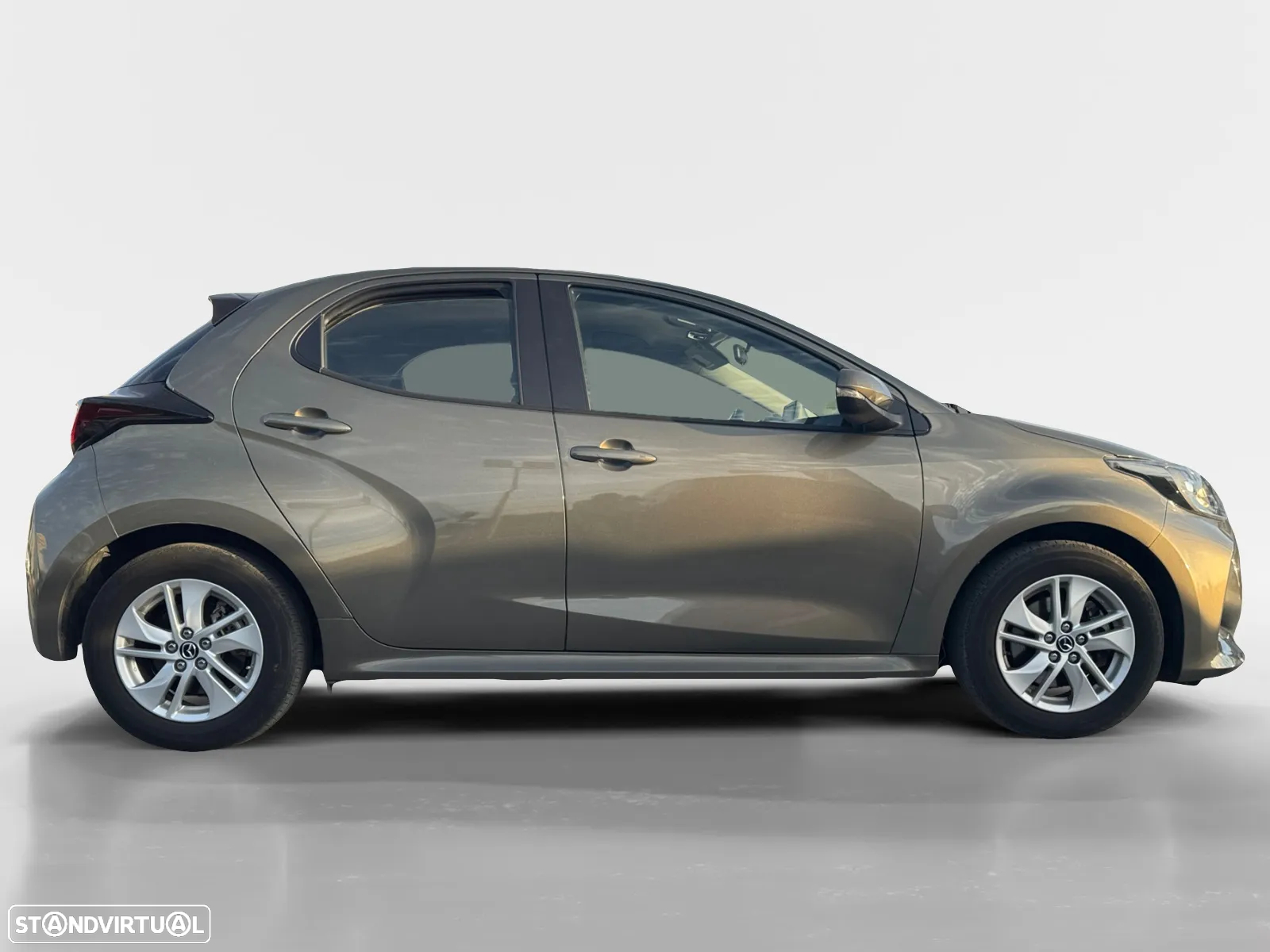 Mazda 2 - 7