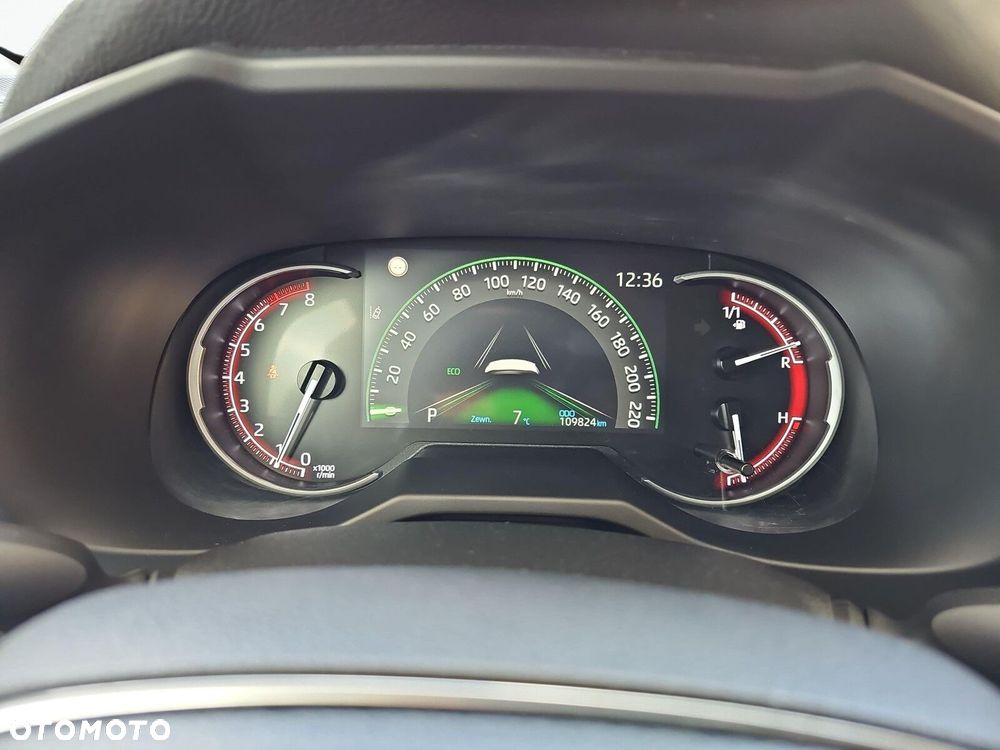 Toyota RAV4 - 24