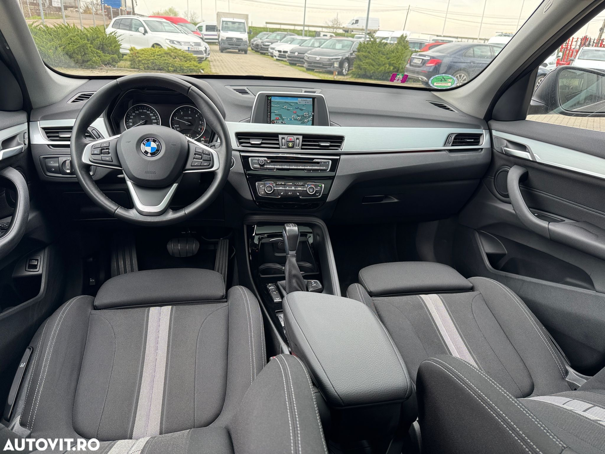 BMW X1 xDrive18d Aut. Sport Line - 13