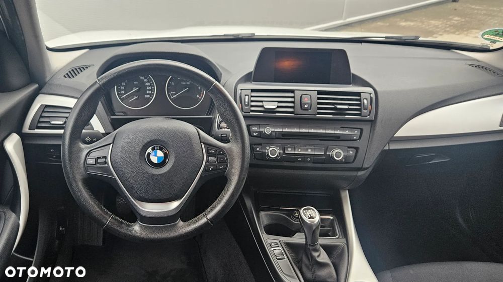 BMW Seria 1 118d DPF Edition Lifestyle - 15