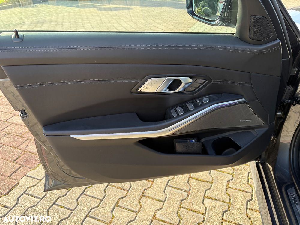 BMW Seria 3 330i Aut. M Sport - 7