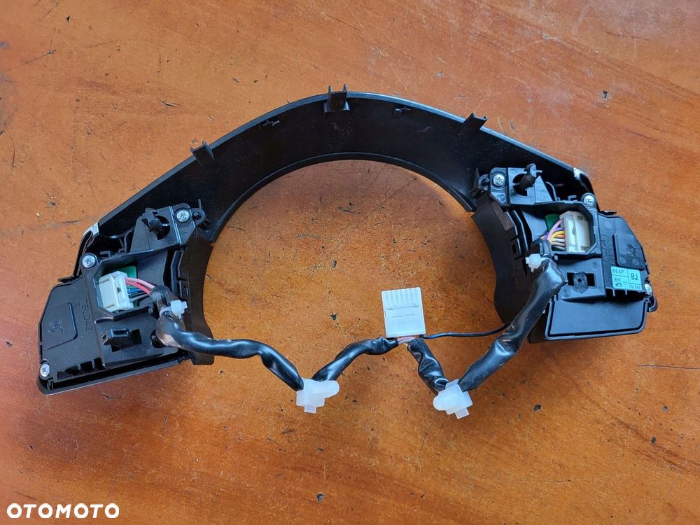 PRZYCISKI KIEROWNICY MULTIFUNKCJA MAZDA 3 CX-3 75L089 2018R - 4