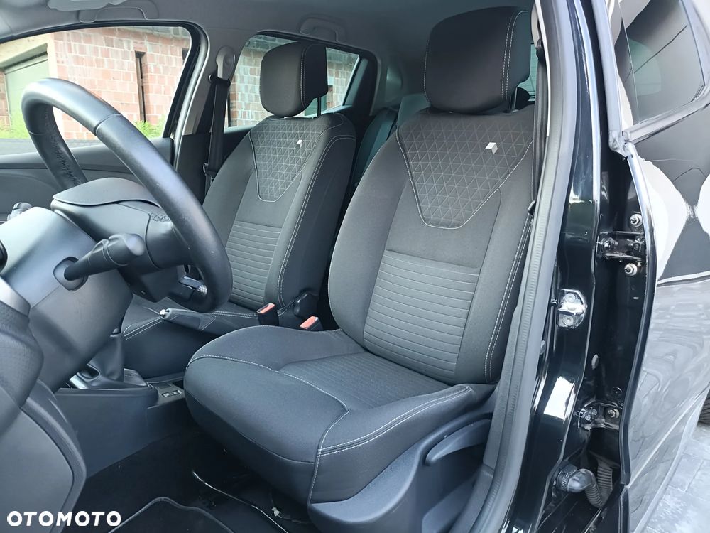 Renault Clio 1.2 16V Limited - 20