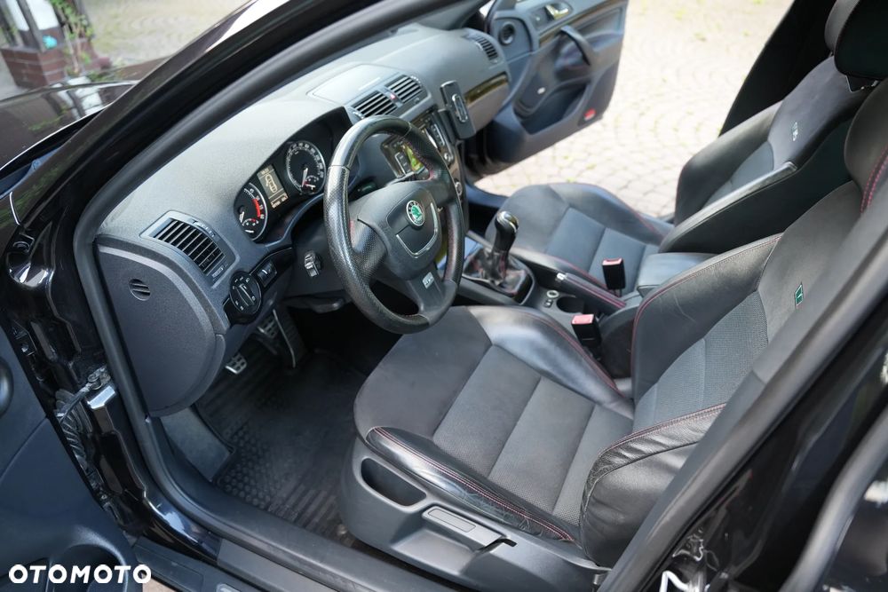 Skoda Octavia - 13