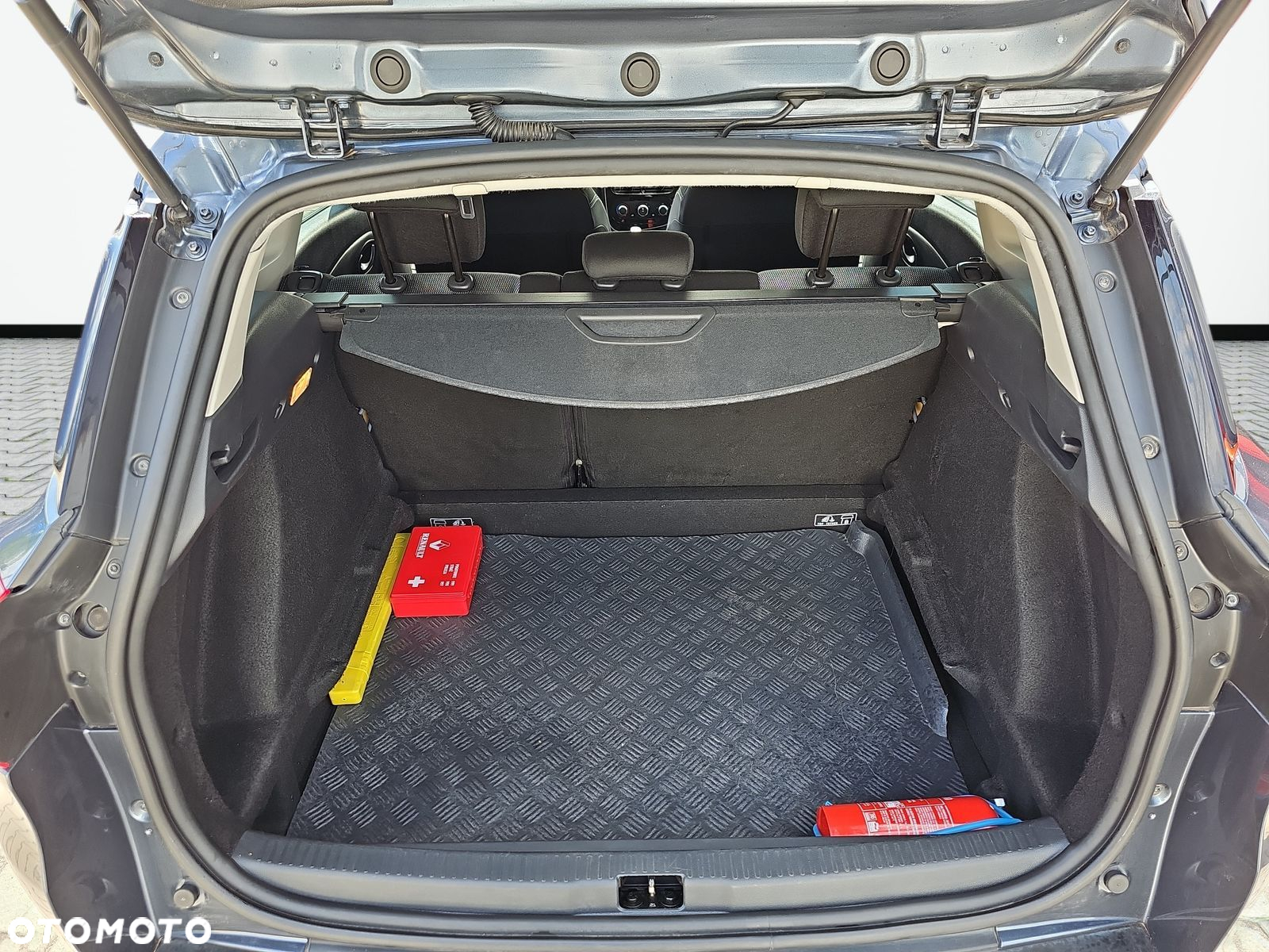 Renault Clio 0.9 TCe Alize - 20