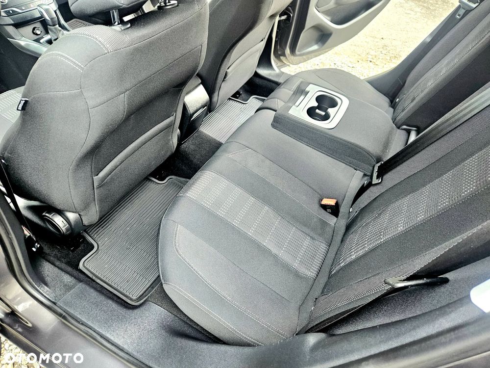 Peugeot 308 1.6 BlueHDi Active S&S EAT6 - 24