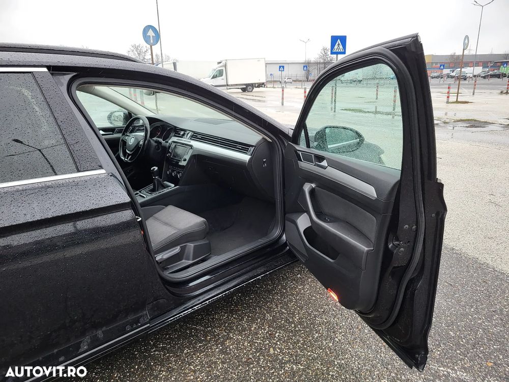 Volkswagen Passat Variant 2.0 TDI Comfortline - 16