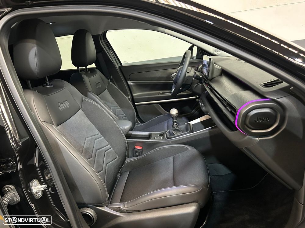 Jeep Avenger 1.2 GSE T3 Altitude - 19