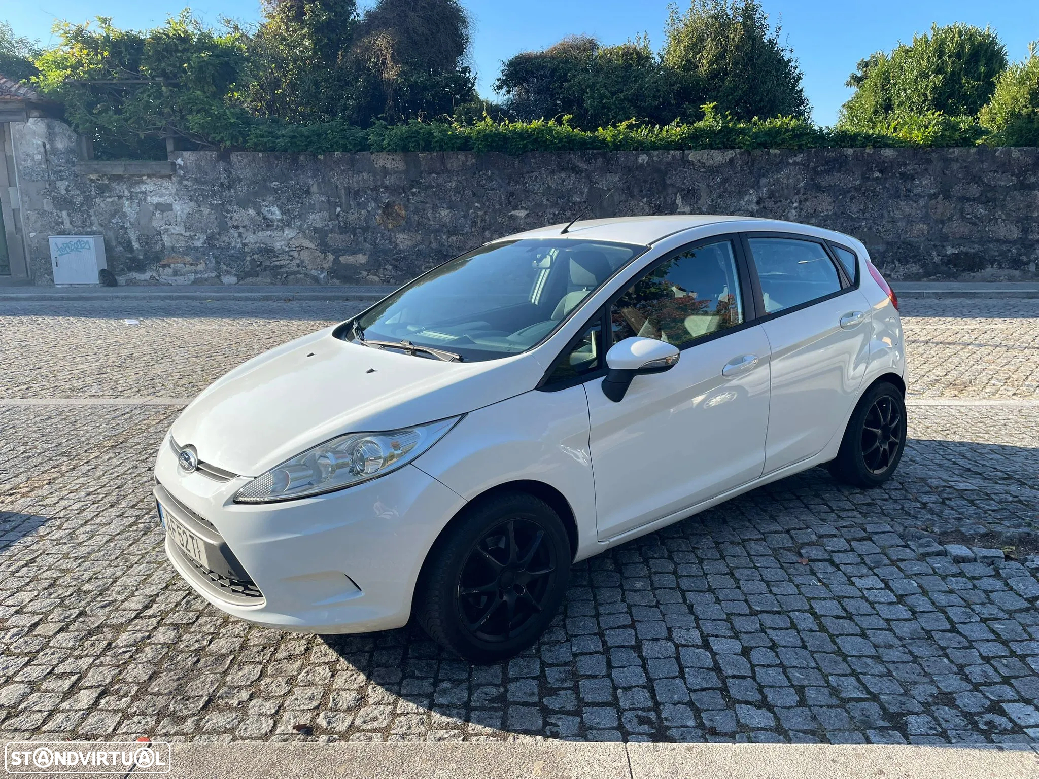Ford Fiesta - 12
