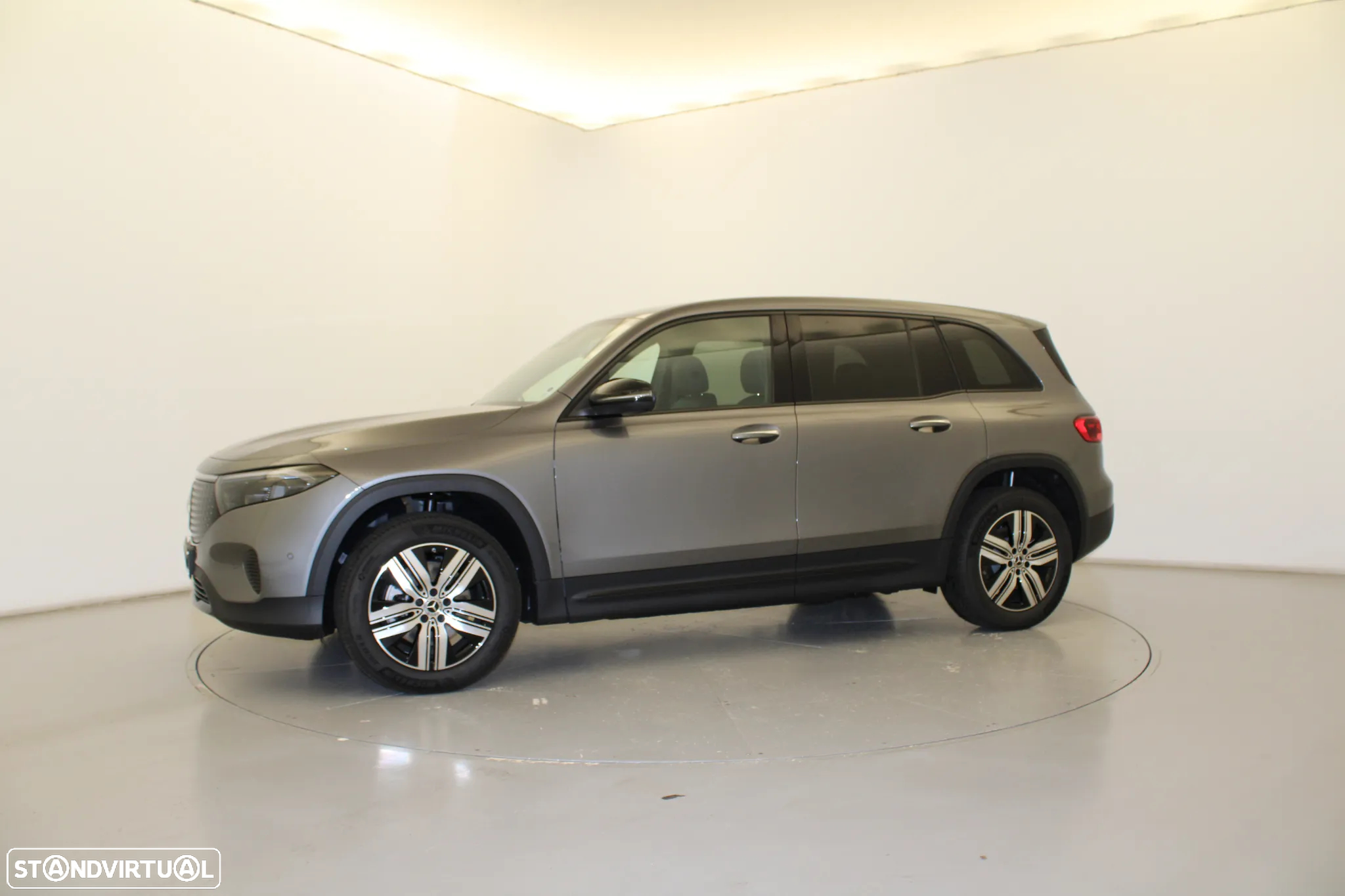 Mercedes-Benz EQB 250+ Edition - 13