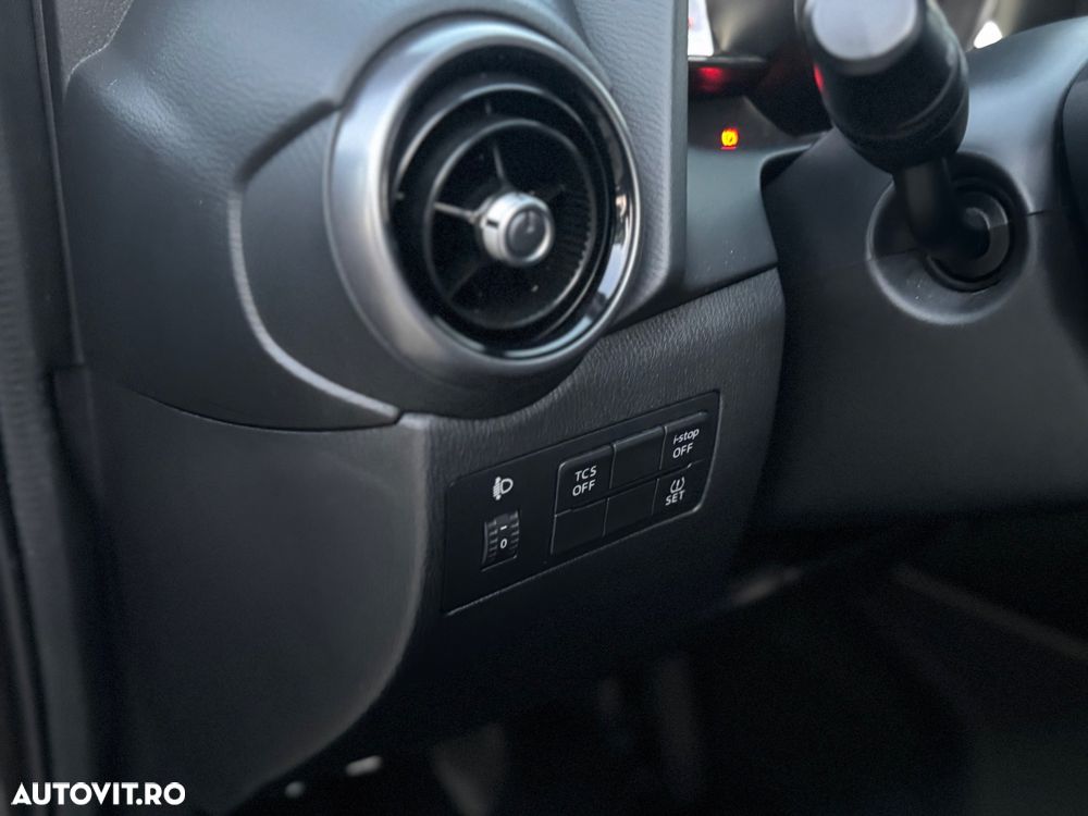 Mazda CX-3 G121 4x2 Attraction - 11