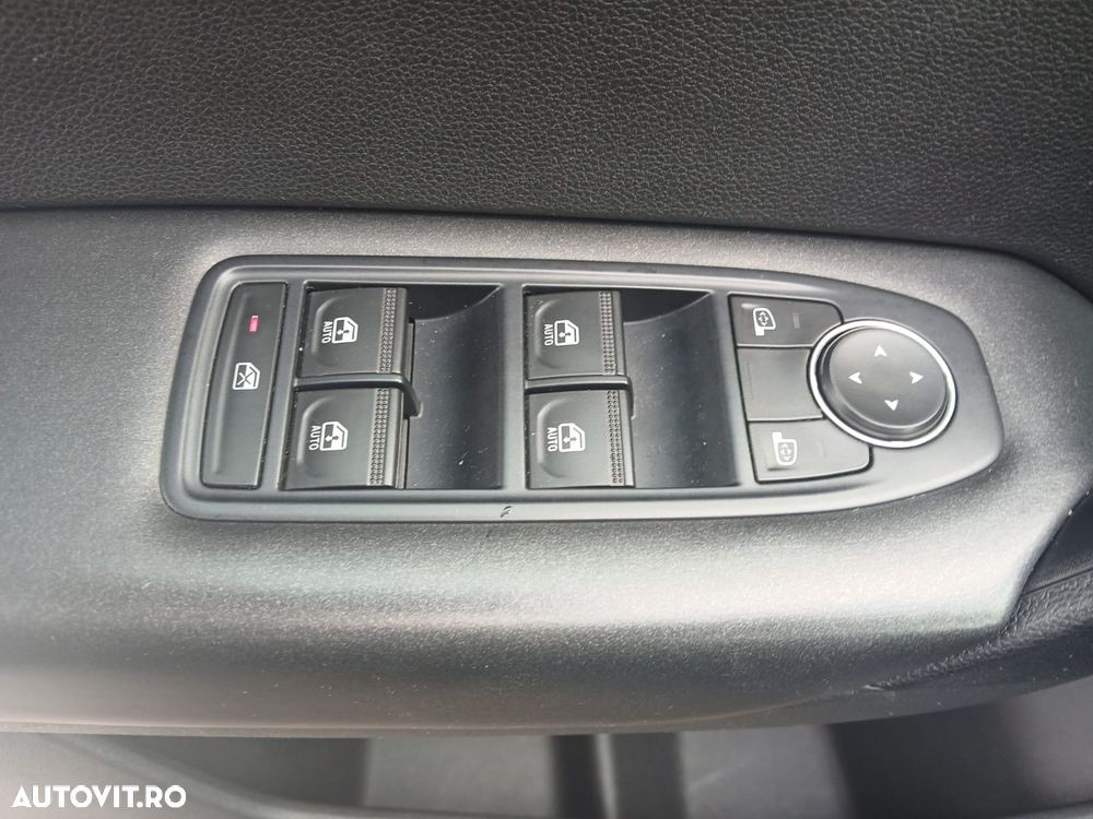 Renault Captur TCe 90 Intens - 11