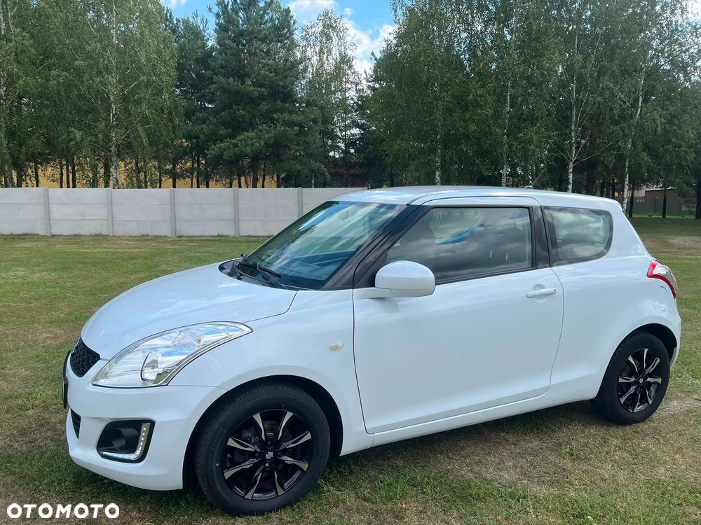 Suzuki Swift 1.2 BlackWhite - 4