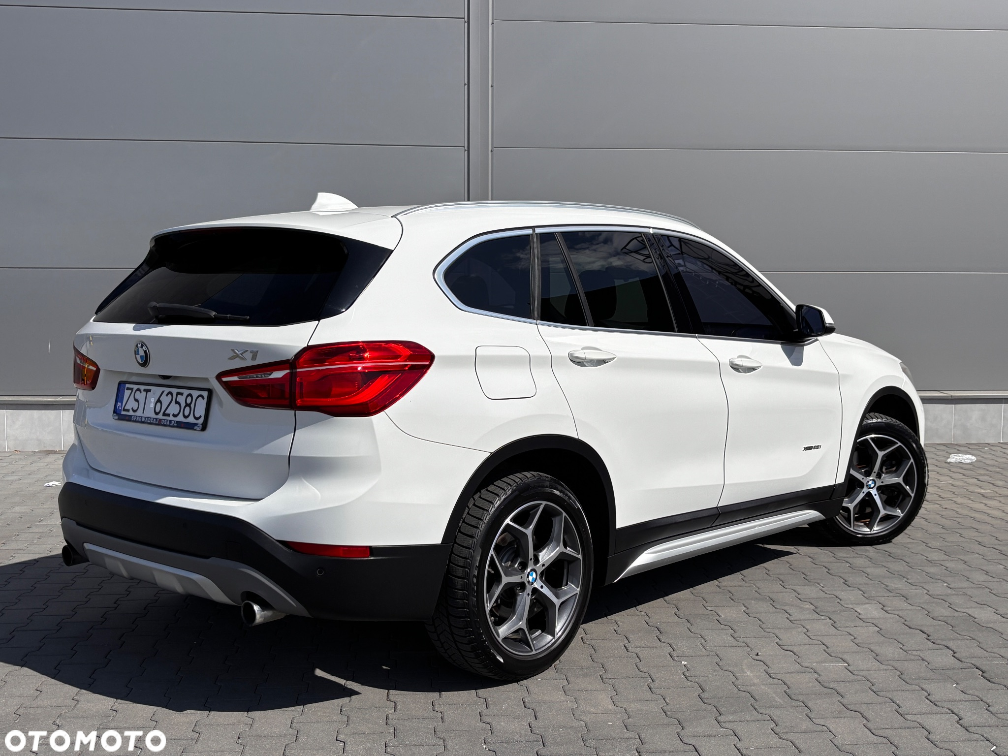 BMW X1 xDrive28i xLine - 7