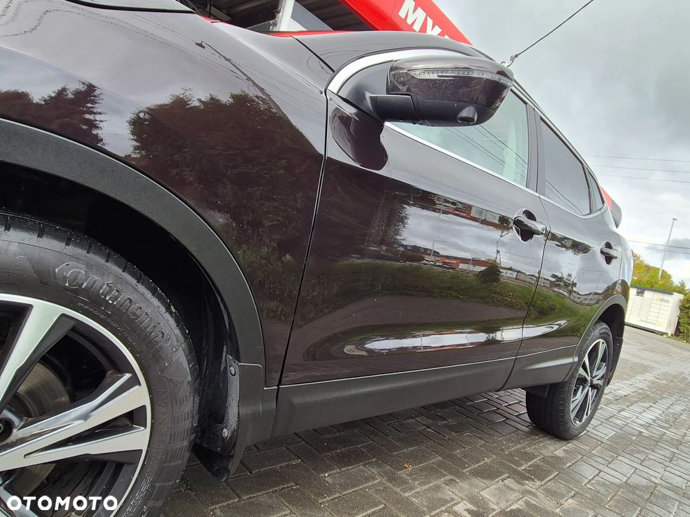 Nissan Qashqai 1.3 DIG-T TEKNA - 21