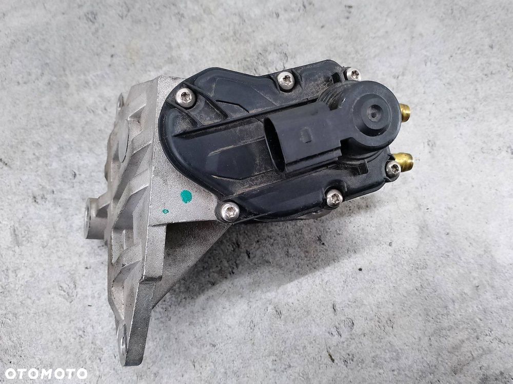 ZAWÓR EGR VW PASSAT B6 2.0 FSI - 4