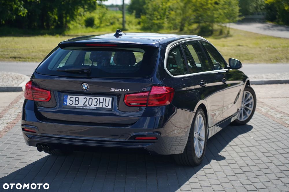 BMW Seria 3 320d Sport-Aut Efficient Dynamics Edition Sport Line - 12