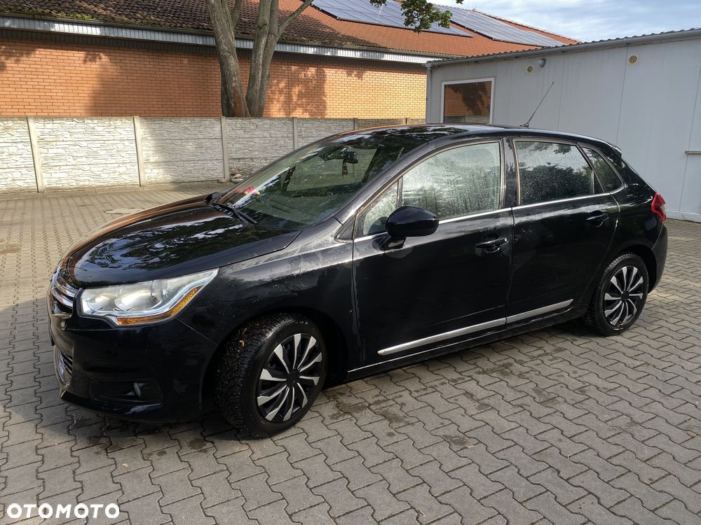 Citroën C4 1.6 VTi Attraction - 1