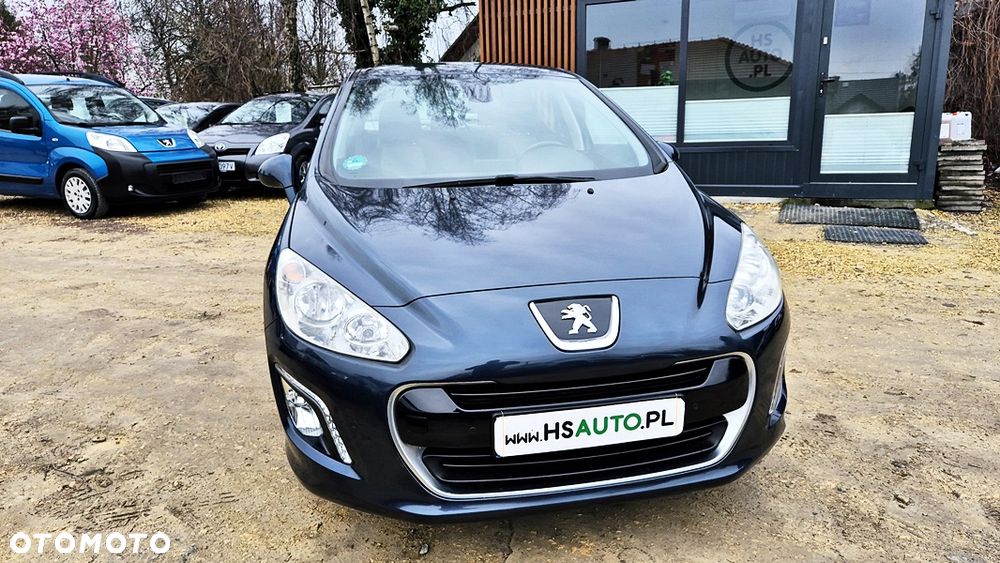 Peugeot 308 1.6 Premium Plus - 5