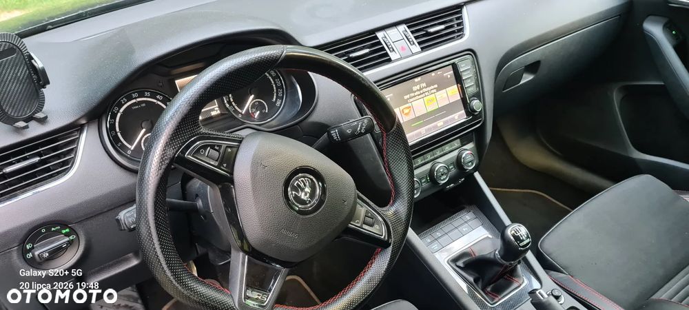 Skoda Octavia 2.0 TDI (Green tec) RS - 11