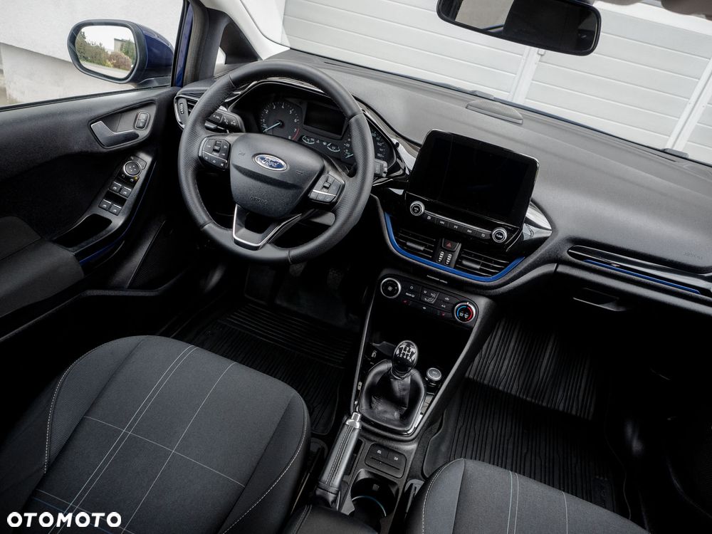 Ford Fiesta - 40