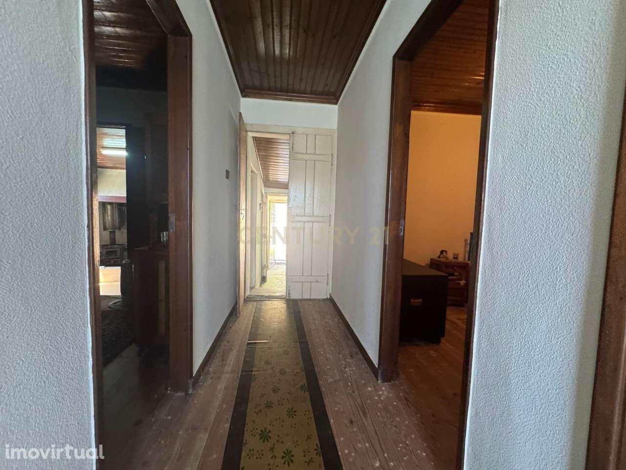 Oportunidade de Recuperação em Pombal - 3 Quartos e 122m² - Grande imagem: 3/47