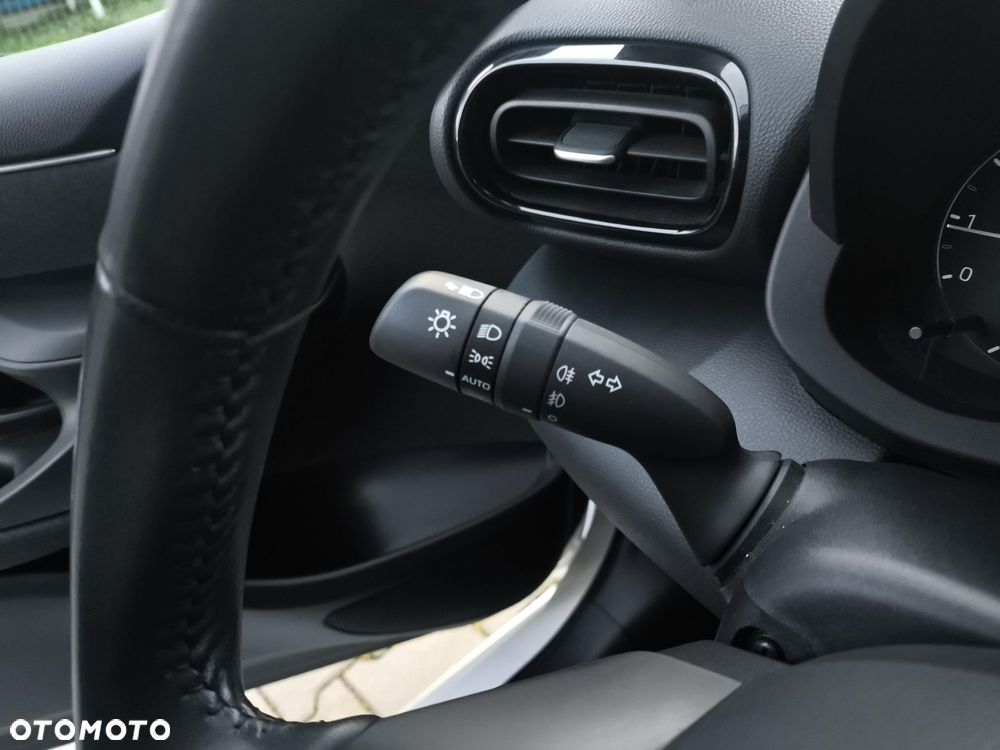 Toyota Yaris 1.0 Comfort - 25