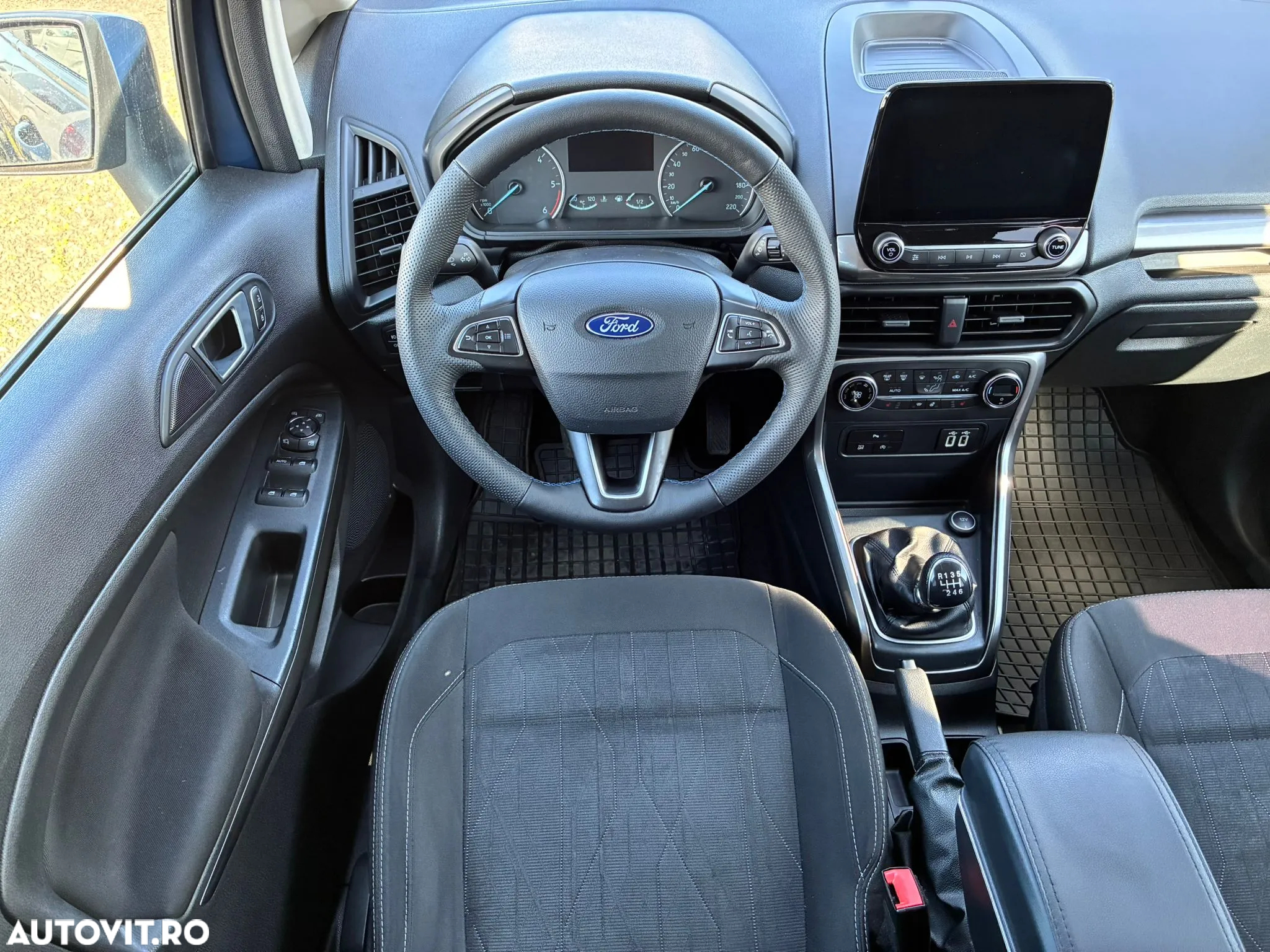 Ford EcoSport 1.5 EcoBlue AWD Trend - 11