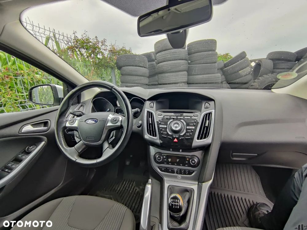 Ford Focus 1.0 EcoBoost Titanium - 2