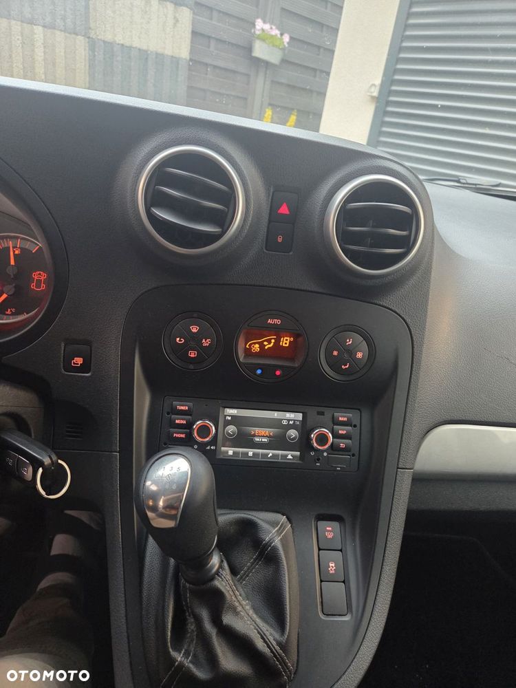 Mercedes-Benz Citan Tourer 415.705 - 21