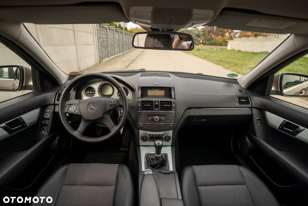 Mercedes-Benz Klasa C 200 Kompressor Avantgarde - 30