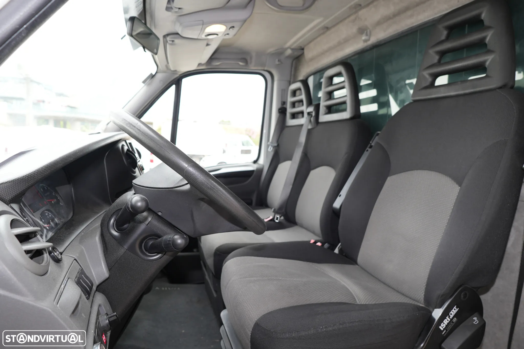 Iveco Daily Tractor Semi-Reboque 7000kg 3.0TD 150cv Plataforma - 9