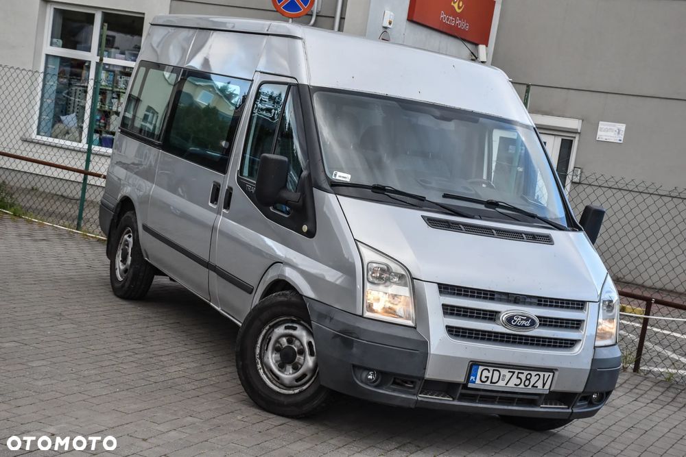 Ford Transit FT 350L - 2