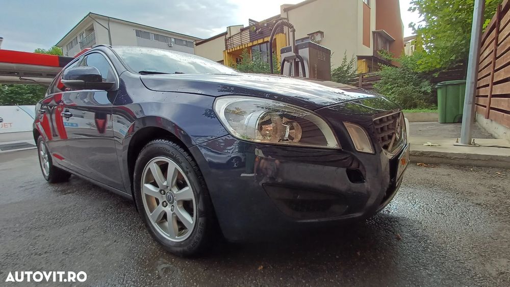 Volvo V60 DRIVe Start-Stop Basic - 34