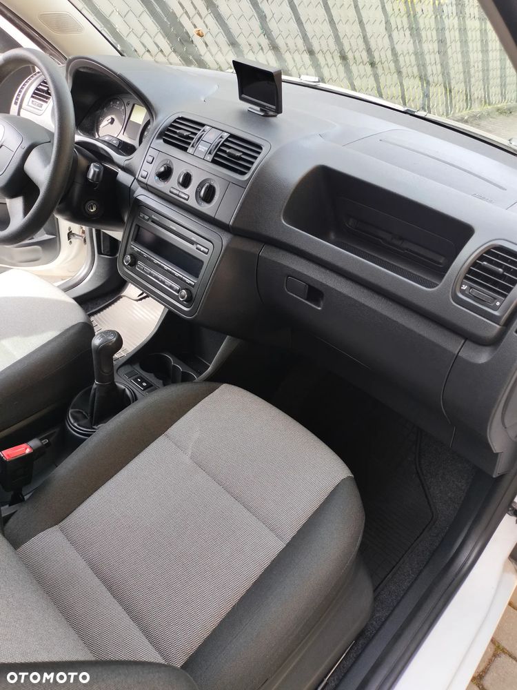Skoda Fabia 1.4 16V Active - 14