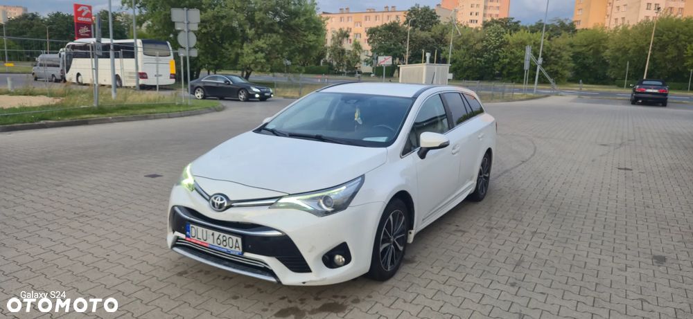 Toyota Avensis 1.8 Multidrive Business Edition - 1