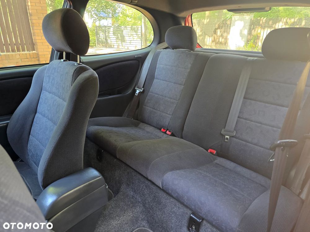 Toyota Corolla 1.4 Terra1 - 27